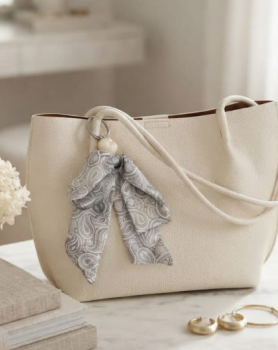 hand bag