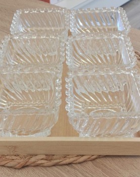 طقم للضيافة ٦ كاسات زجاج